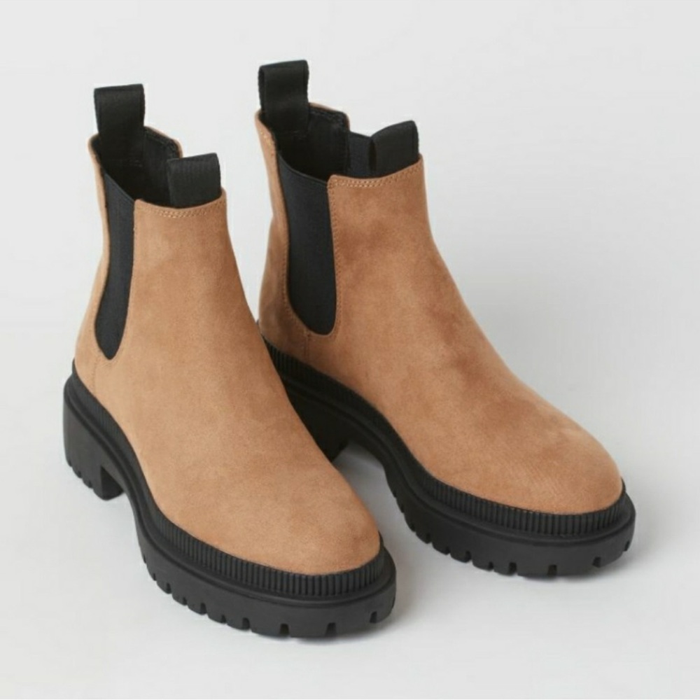 H&M Tan Ankle Boots with Black Soles platform suede booties